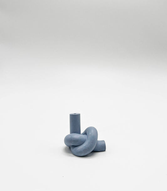 Uno Atelier - Knot Incense Holder: Blue