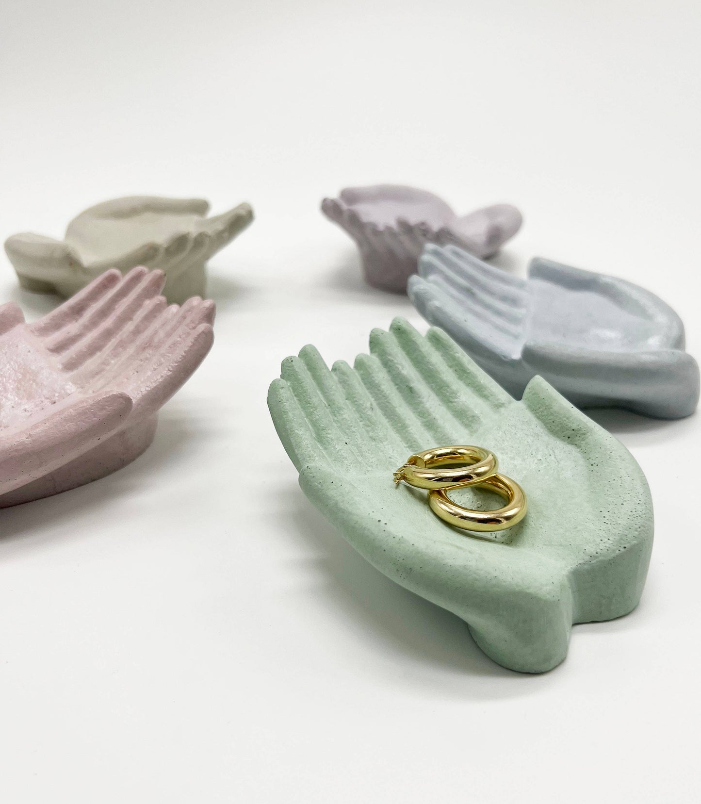 Uno Atelier - Double Palm Concrete Object: Purple