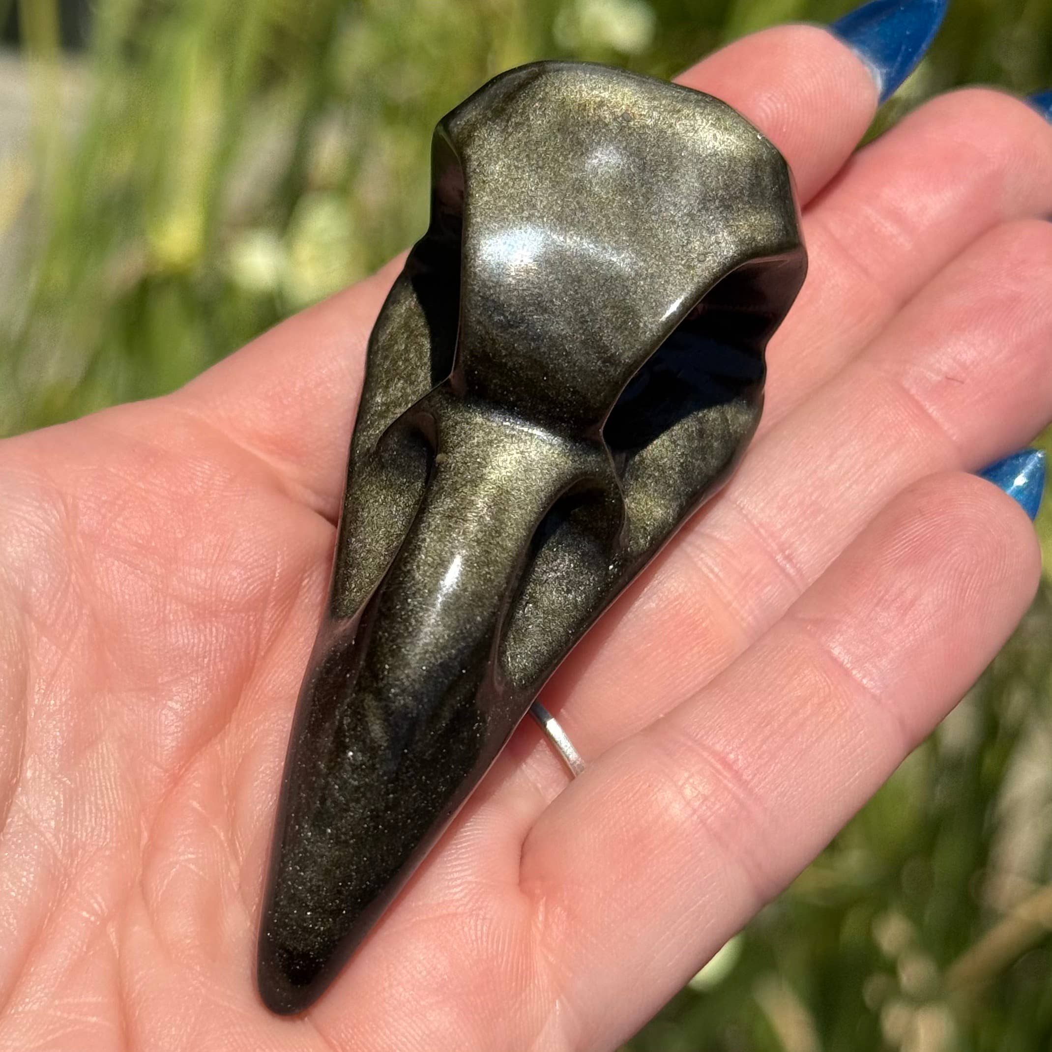 GOLD SHEEN OBSIDIAN RAVEN SKULL CARVING