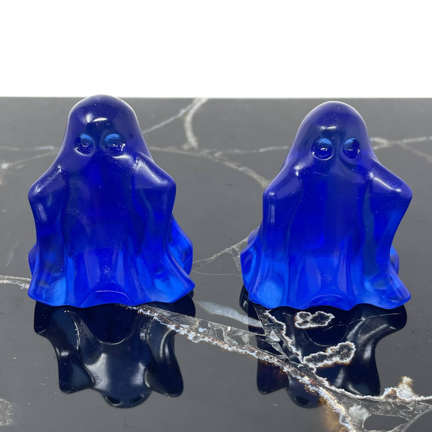 The Crystal Tabby - Blue Opalite Ghost