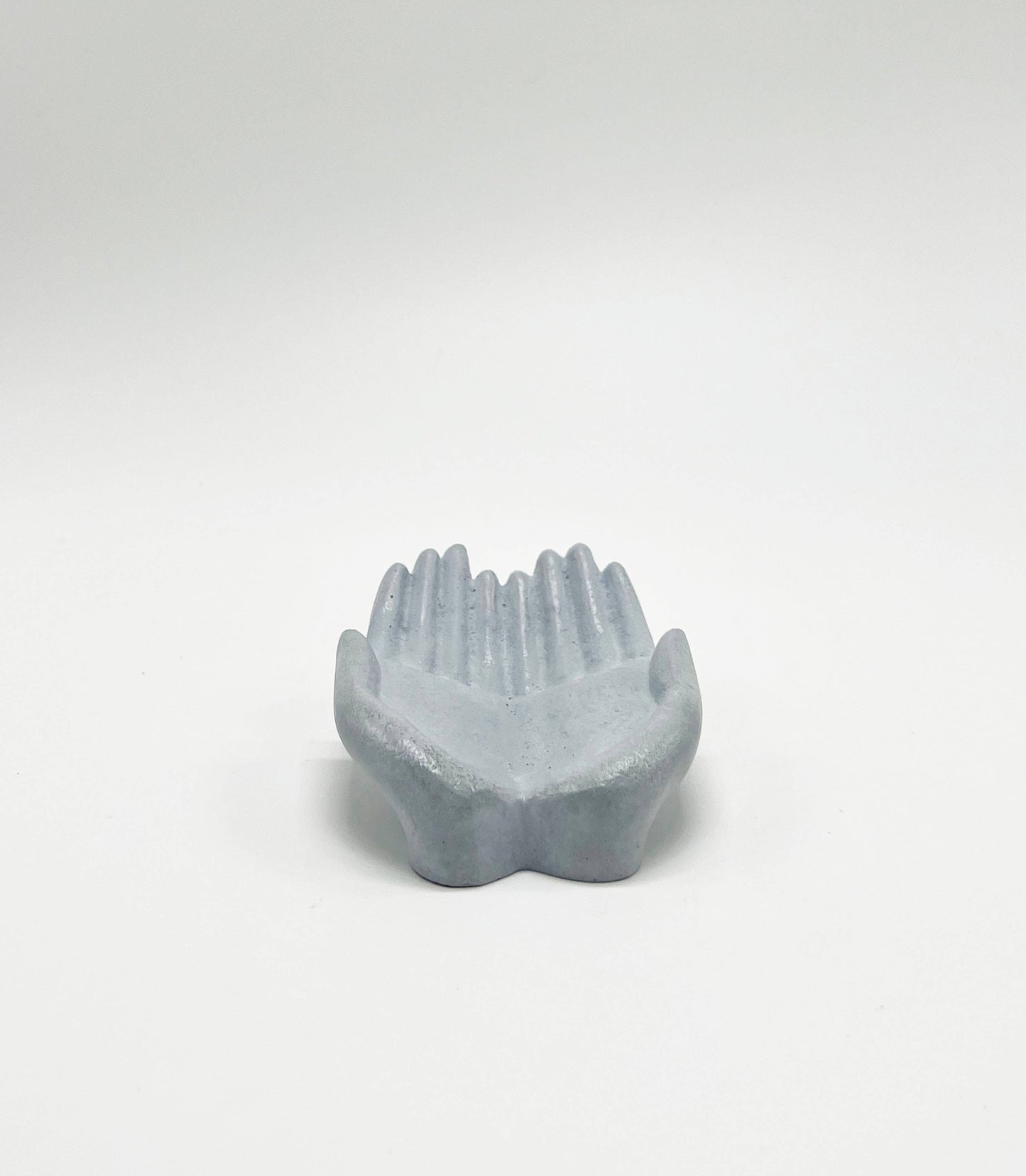 Uno Atelier - Double Palm Concrete Object: Purple