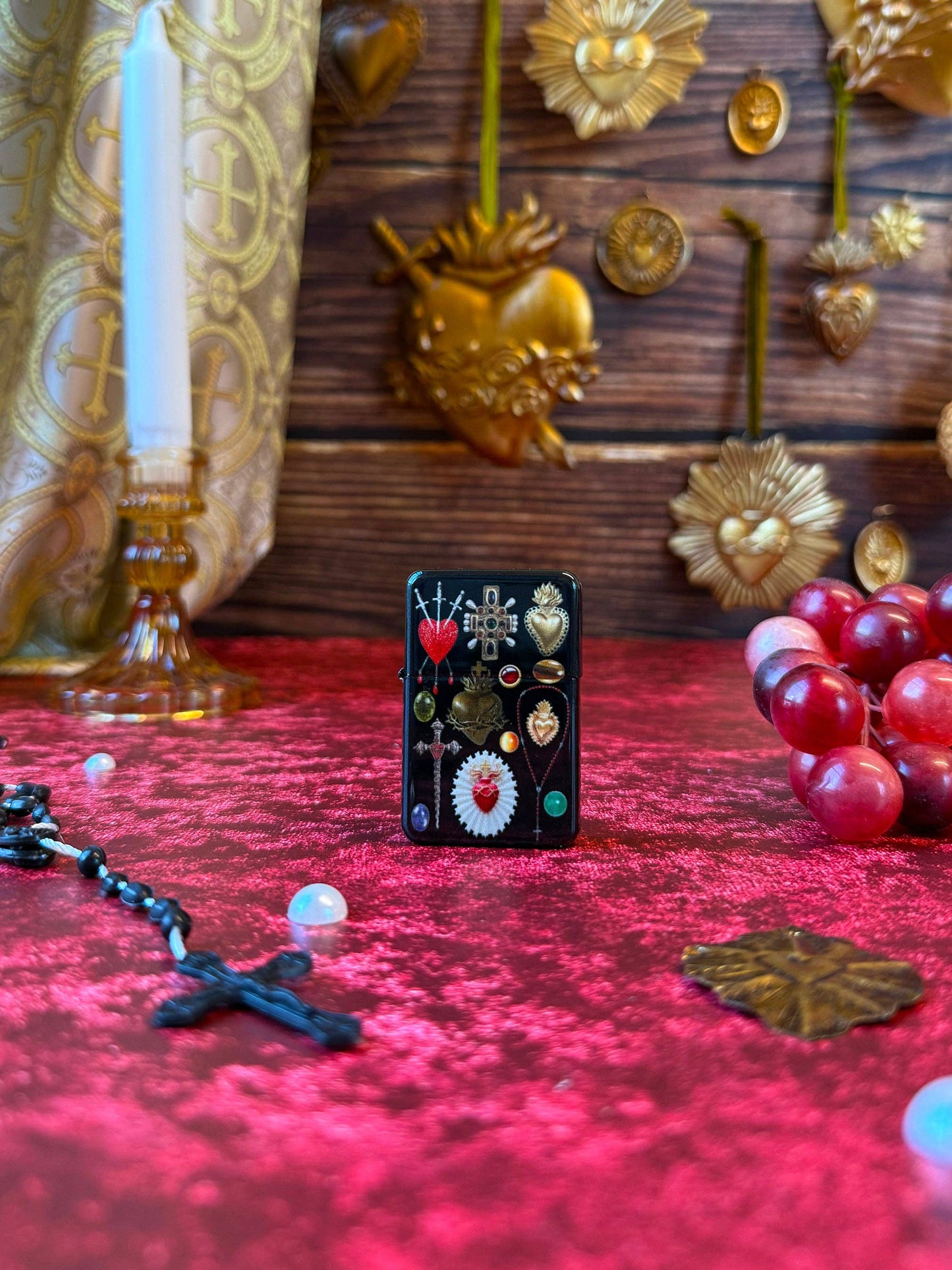 A Shop of Things - Sacred Heart Lighter