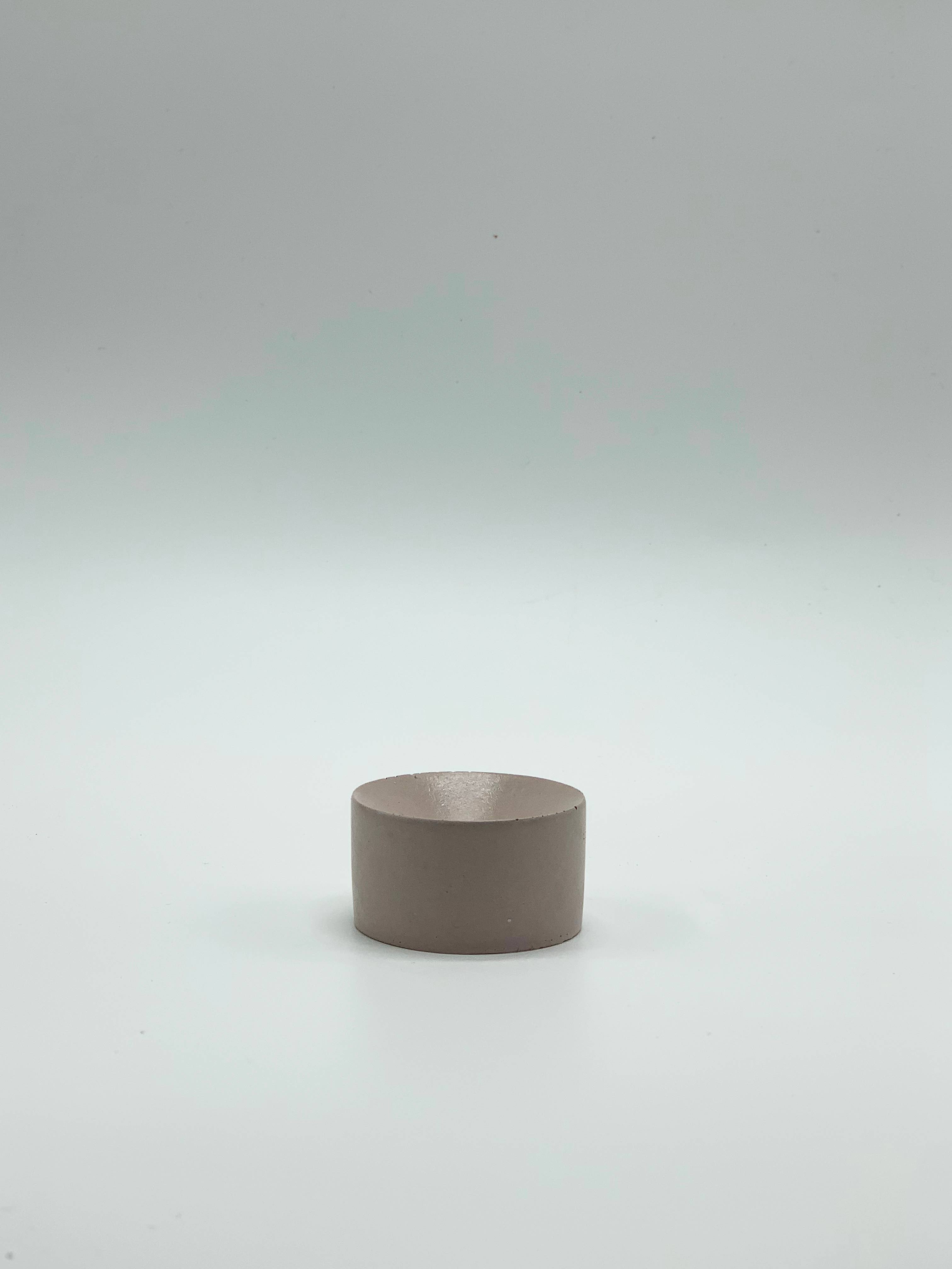 Uno Atelier - Drip Incense Holder: Blue