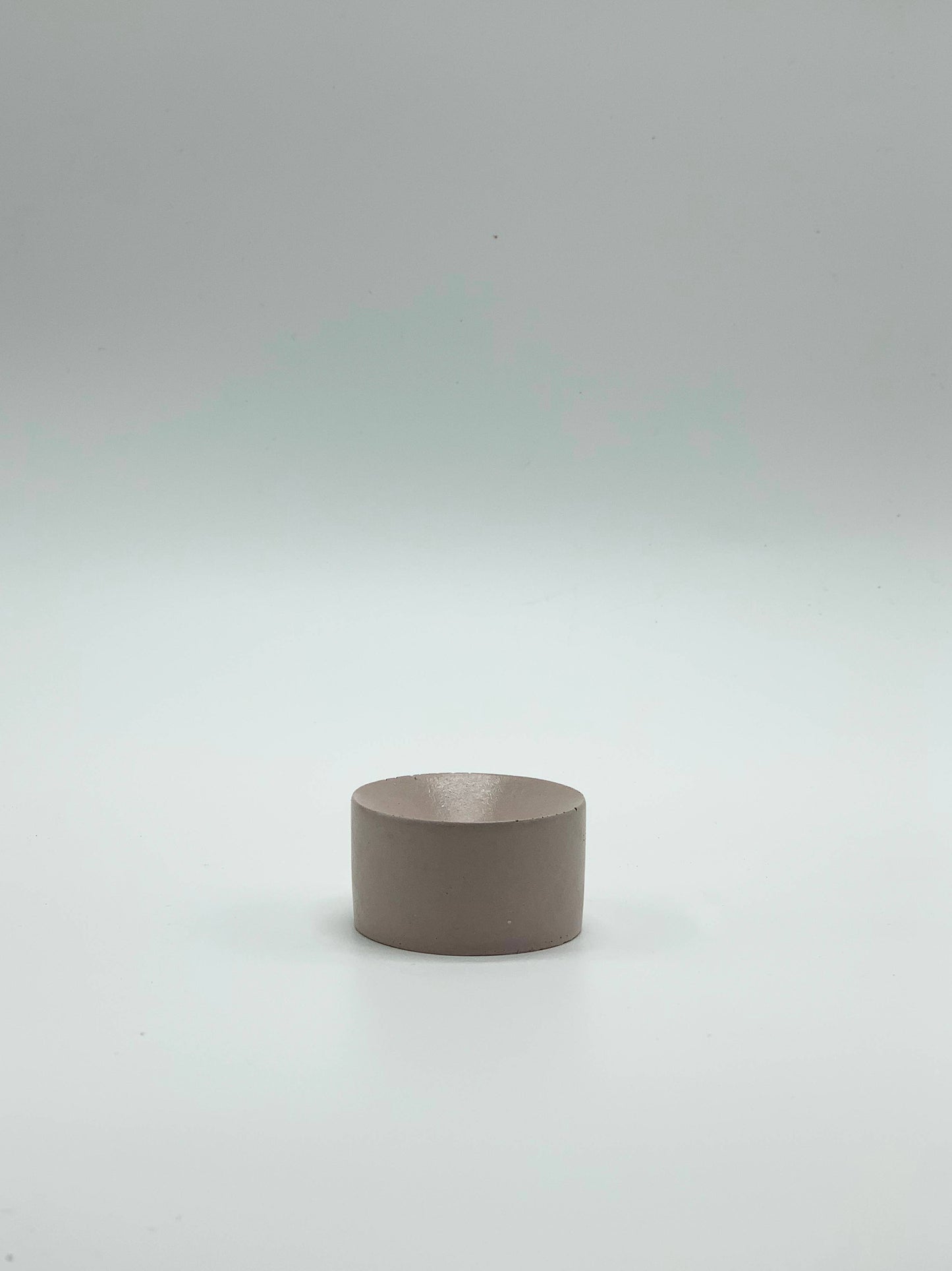 Uno Atelier - Drip Incense Holder: Blue