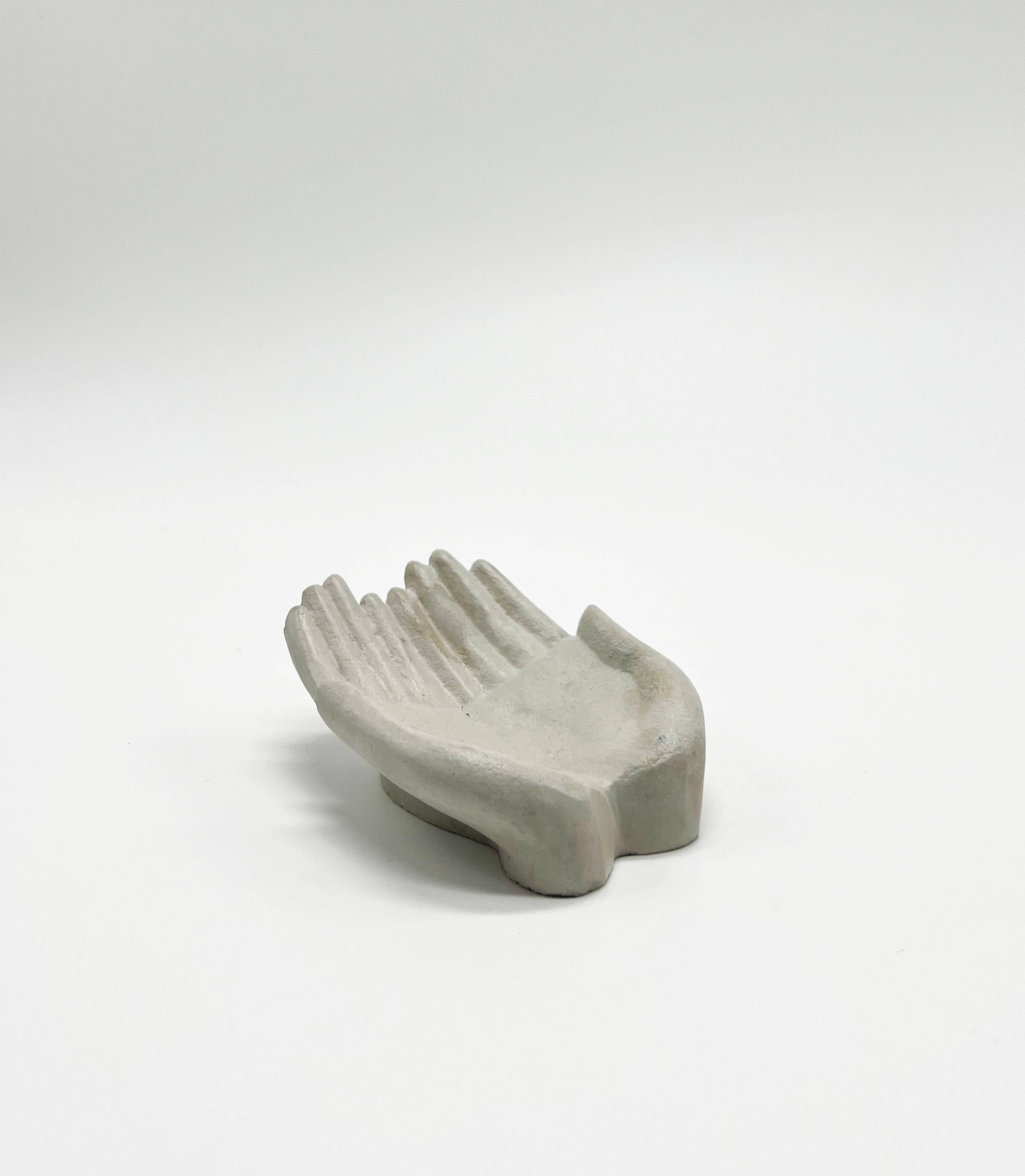 Uno Atelier - Double Palm Concrete Object: Purple