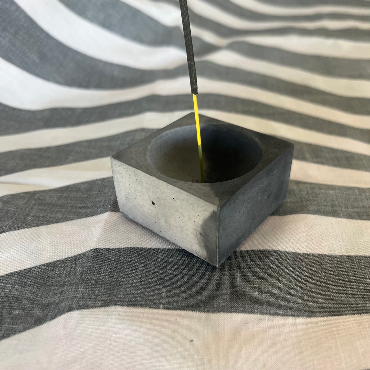 Square cement incense holder