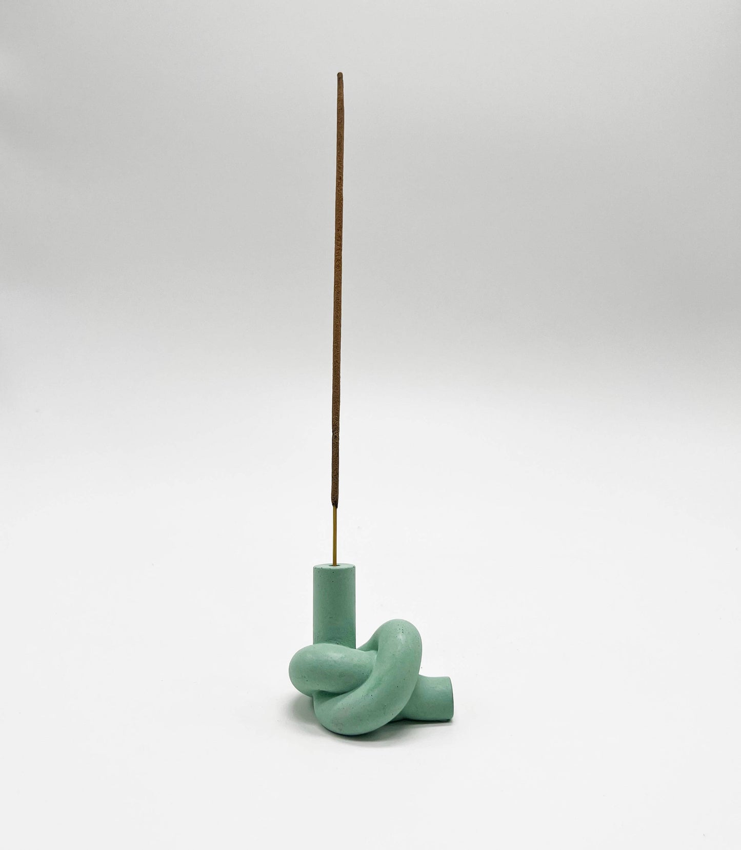Uno Atelier - Knot Incense Holder: Blue