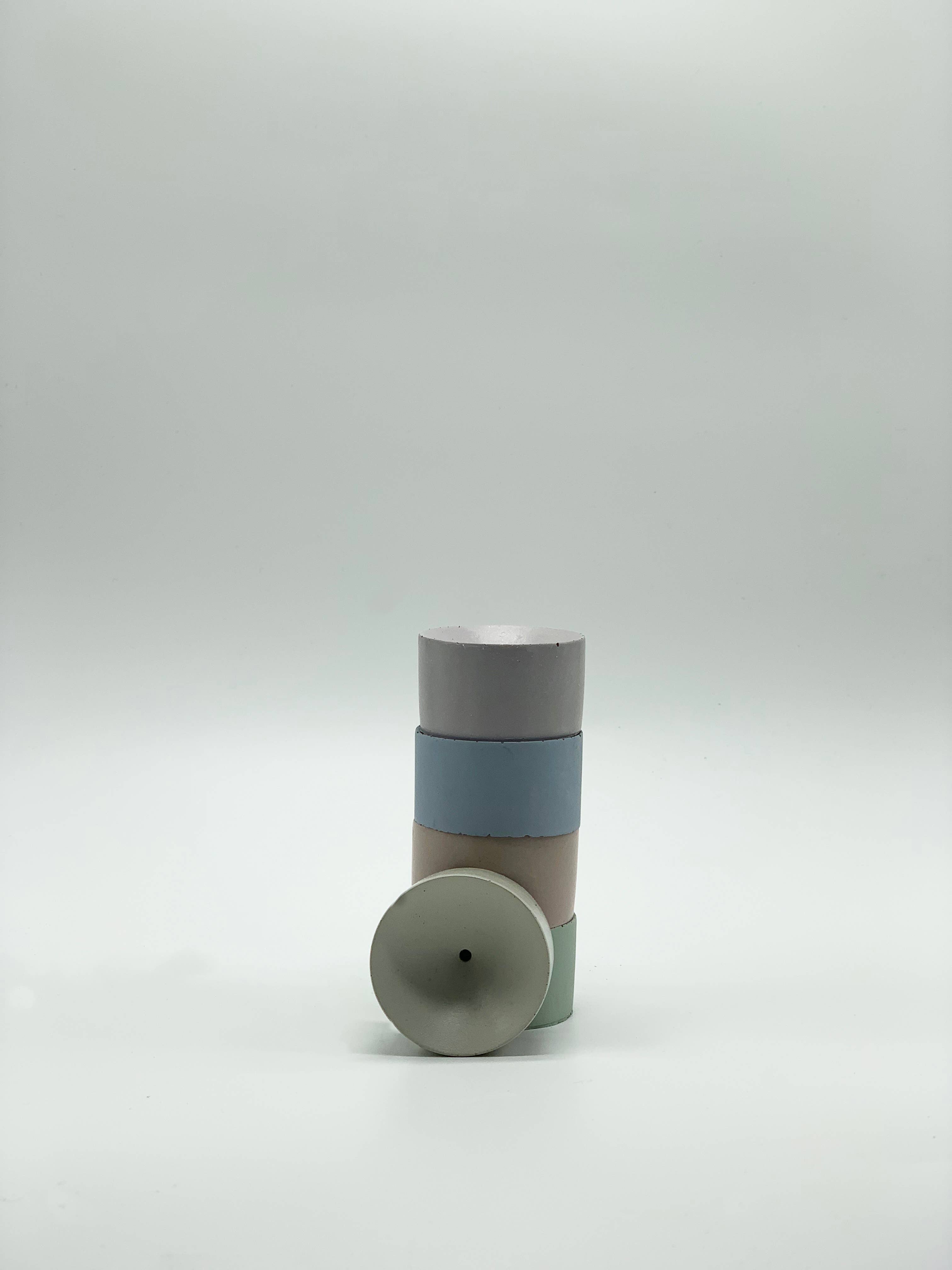 Uno Atelier - Drip Incense Holder: Blue