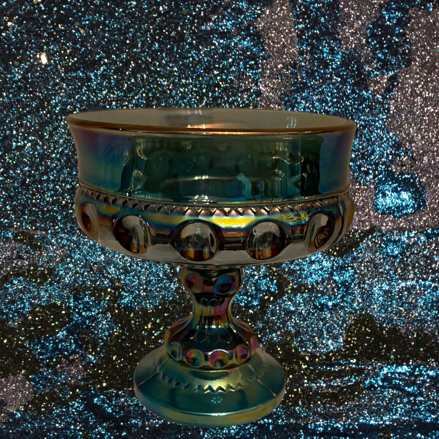 Dark Iridescent Vessel